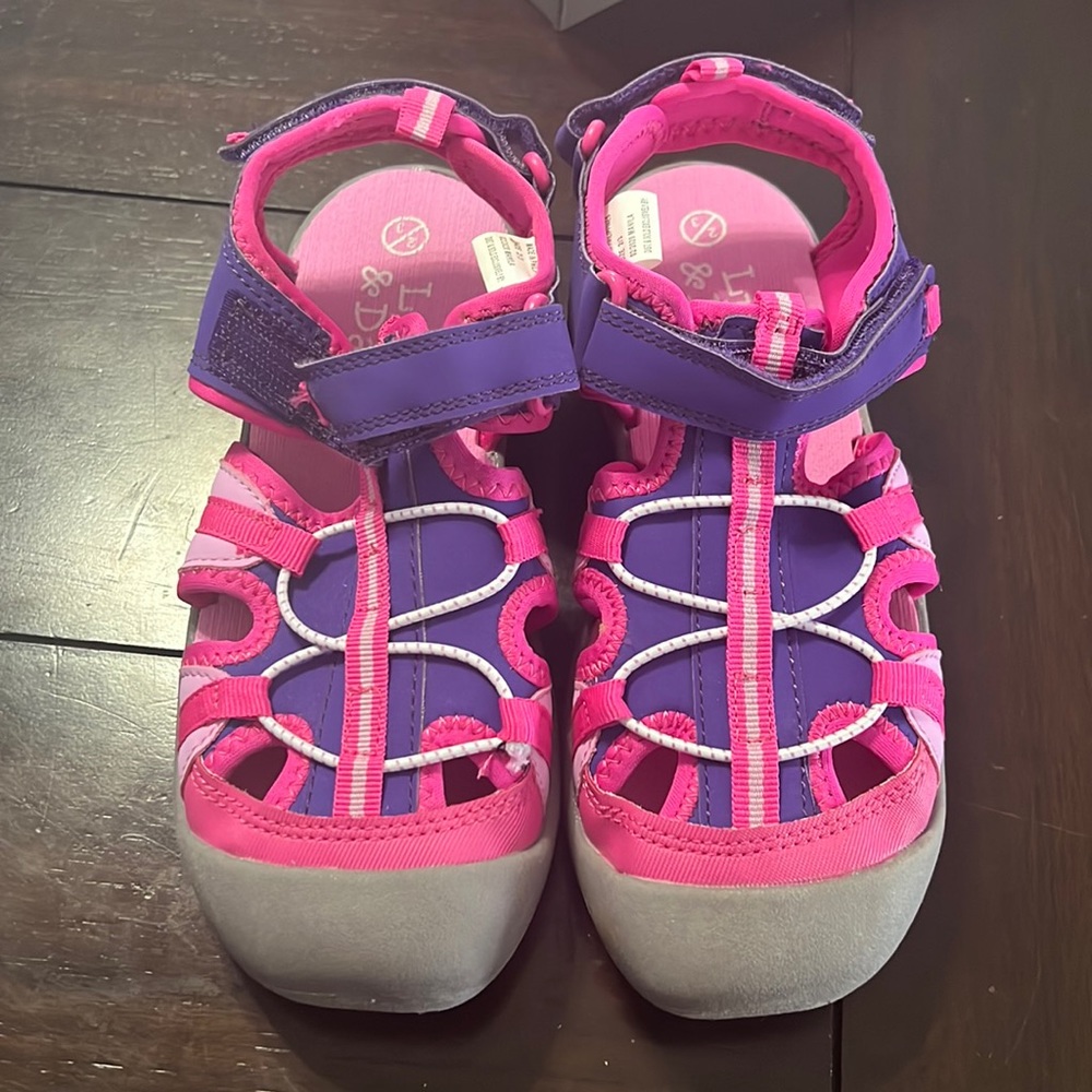 Girls Trekking Sandals